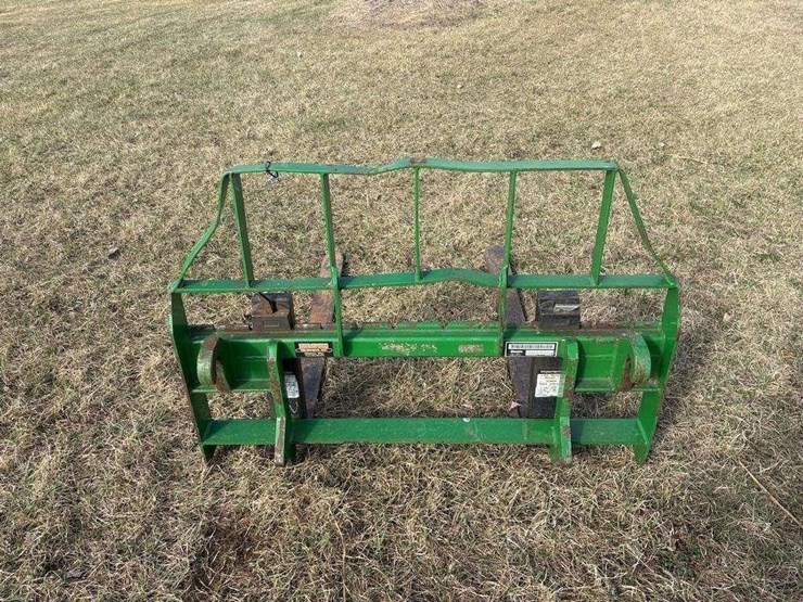 frontier-5500lb-loader-pallet-forks-image-4