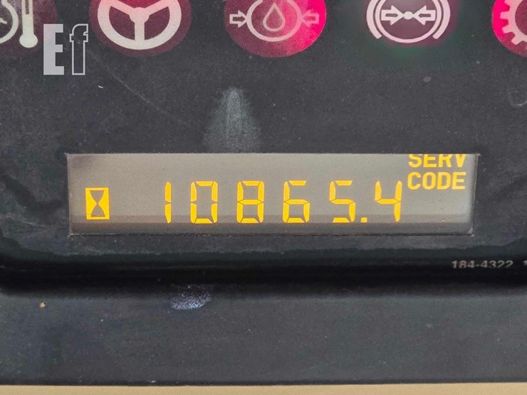 2005-caterpillar-140h-image-21