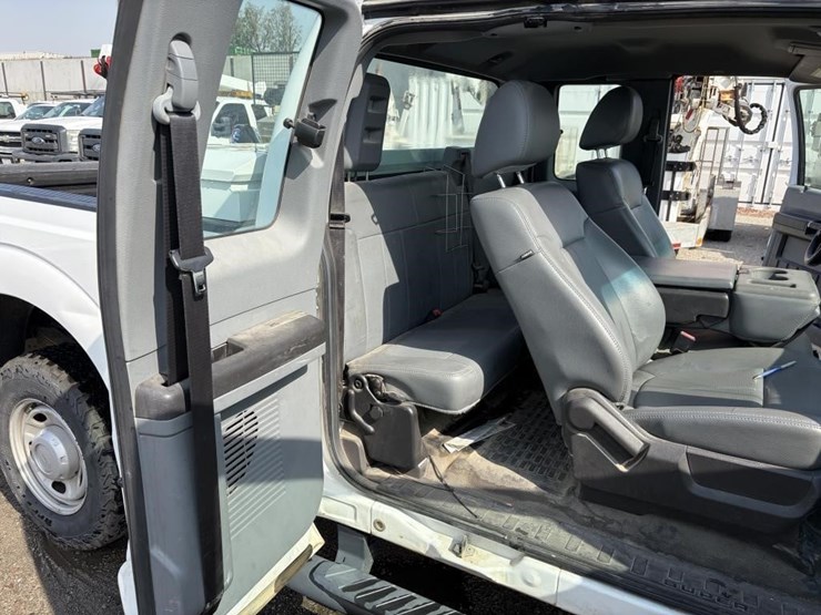 2011-ford-f250-image-10