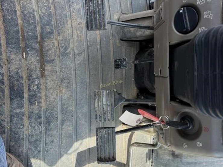 2017-case-ih-mx280-afs-magnum-tractor-image-29