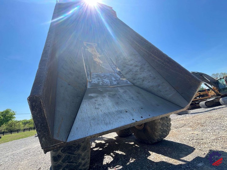 2010-volvo-a40e-image-66