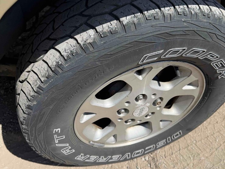 2001-jeep-grand-cherokee-laredo-image-8