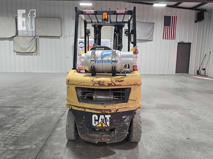 2021-caterpillar-gp25n-image-8