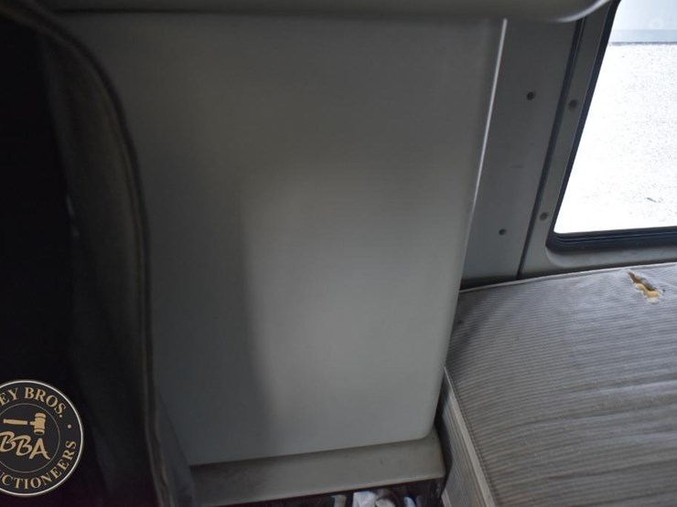 2000-kenworth-t600-image-48