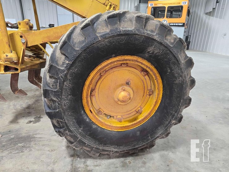 caterpillar-14e-image-33