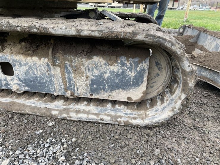 2019-komatsu-pc45mr-5-image-17