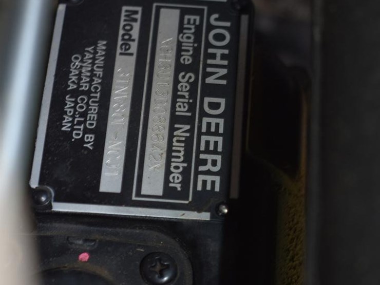 2017-john-deere-1025r-image-15