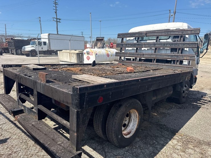 1998-mitsubishi-fuso-fe649-image-6