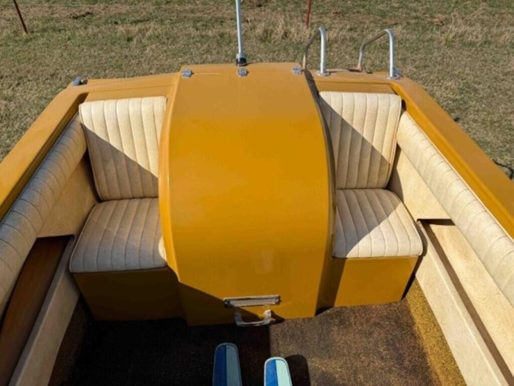 newman-citation-16’-boat-image-11