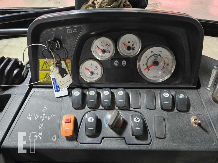 2006-caterpillar-420e-image-24