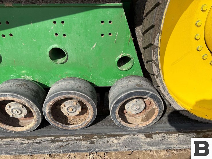 2004-john-deere-9520t-image-18