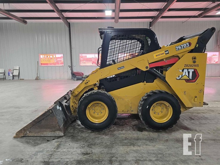 caterpillar-262d3-image-5