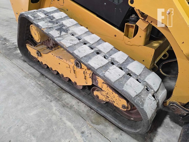 2023-caterpillar-289d3-image-36