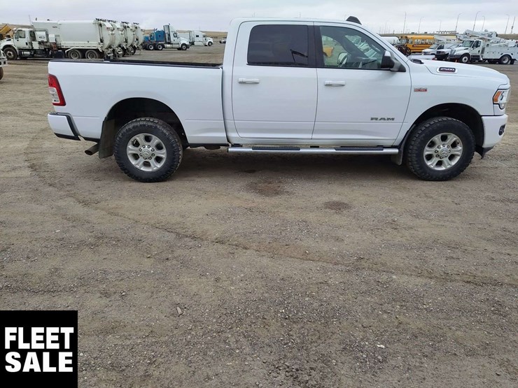 2019-dodge-2500-image-6