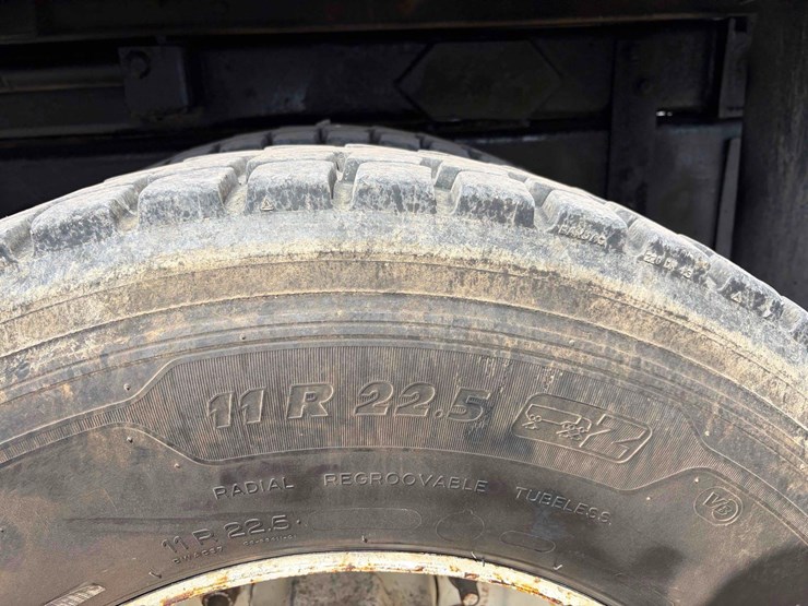 1988-international-10-image-5