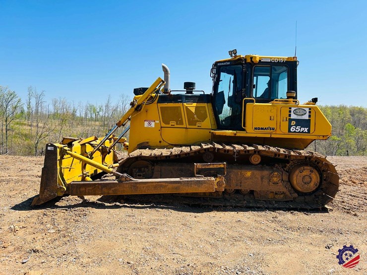 2023-komatsu-d65px-18-image-2