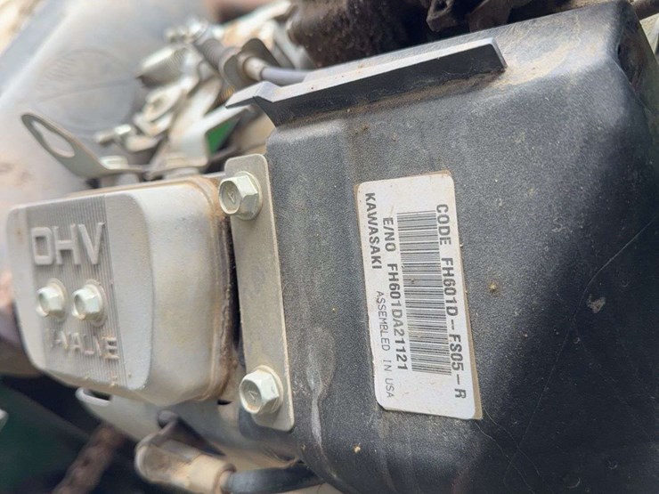 2012-john-deere-gator-th-image-9