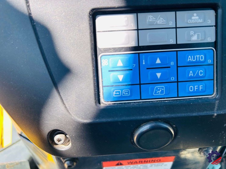 2022-komatsu-d65px-18-image-80