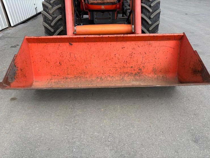 kubota-m126x-image-10