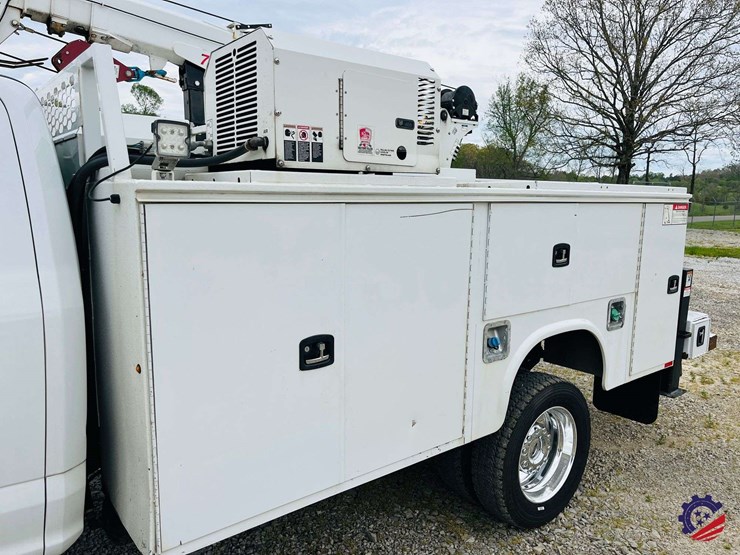 2018-ford-f550-image-22