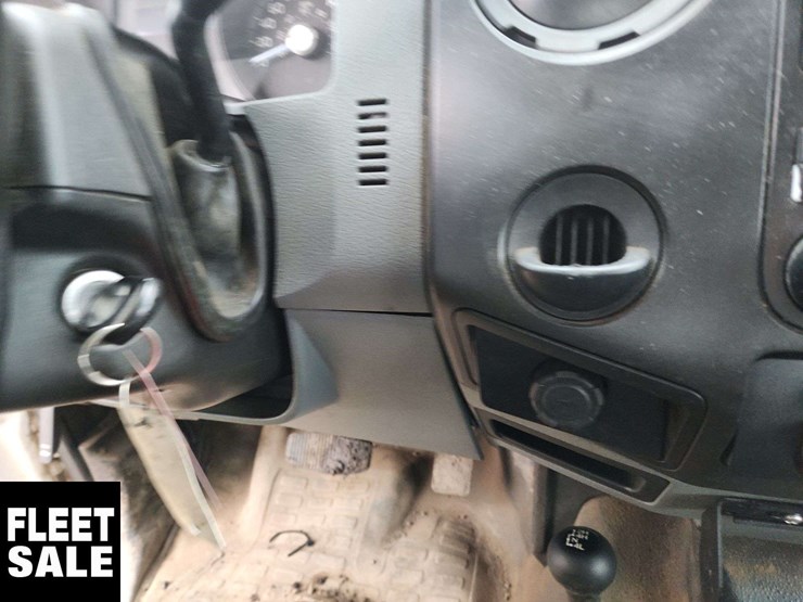 2015-ford-f550-image-12