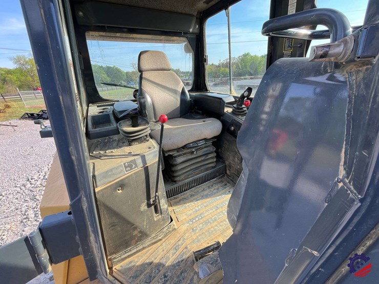 2017-deere-700k-xlt-image-52