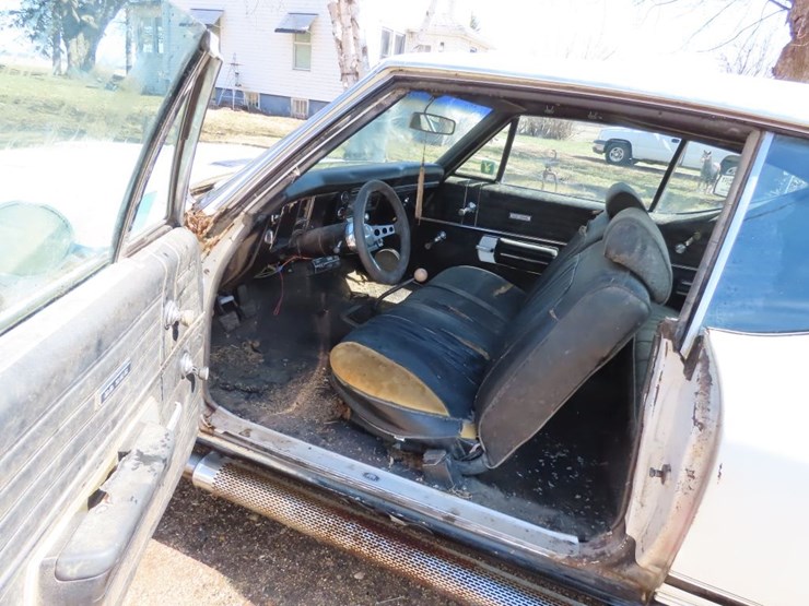 1968-chevrolet-chevelle-ss-coupe-barn-find-image-44
