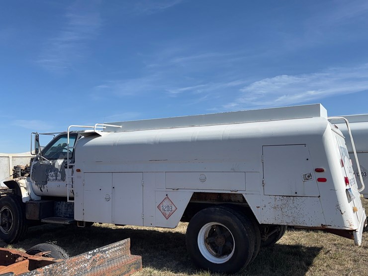 1990-gmc-topkick-image-7