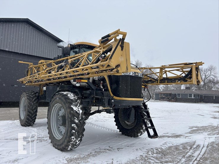 2012-ag-chem-rg1100-image-3