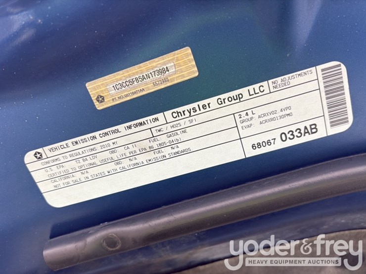 2010-chrysler-sebring-image-46