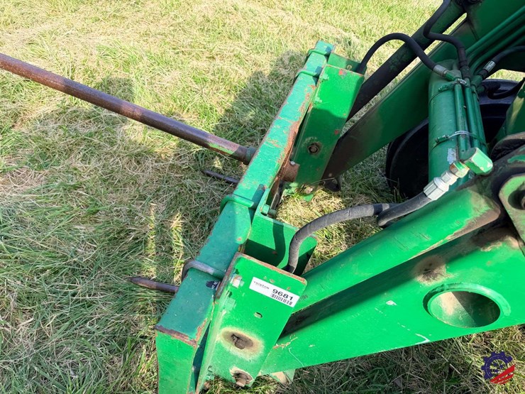 john-deere-2640-image-12