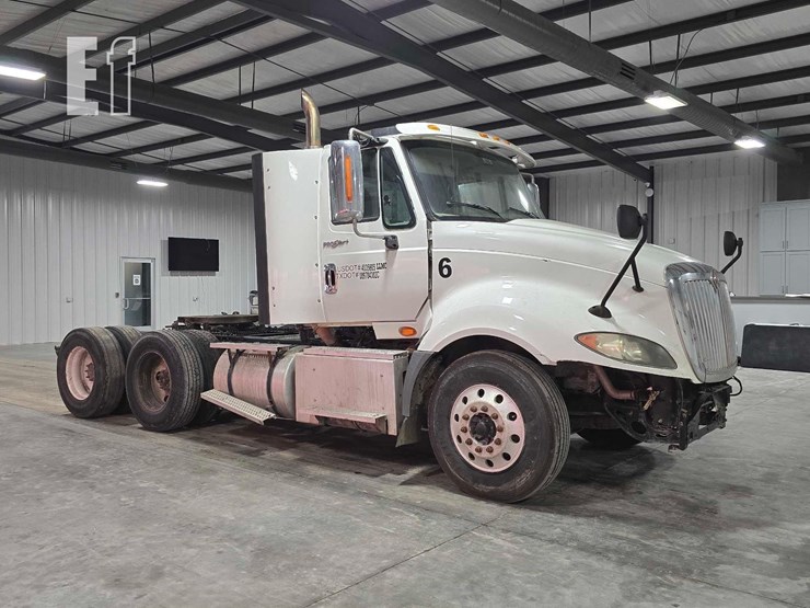 2014-international-prostar-image-2