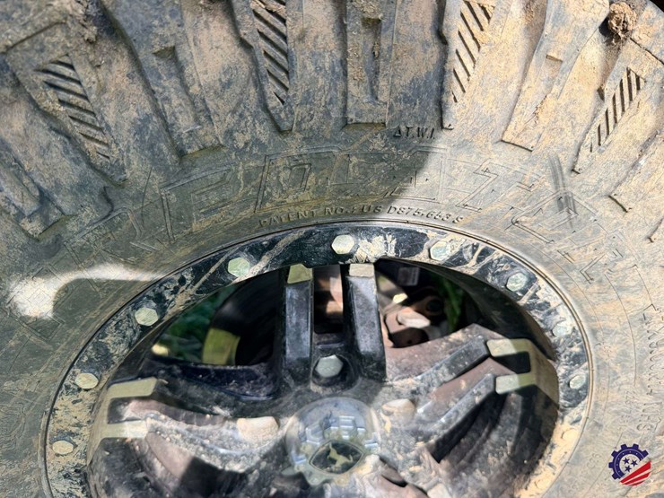 2023-john-deere-gator-xuv-835r-image-11