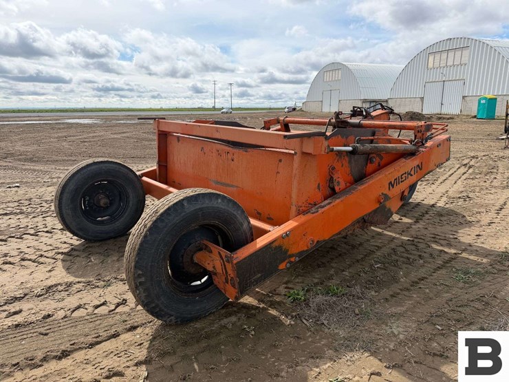 miskin-m-7000-scraper-image-5