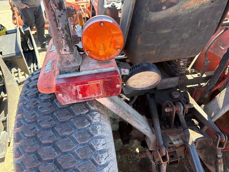 kubota-b7800-image-7