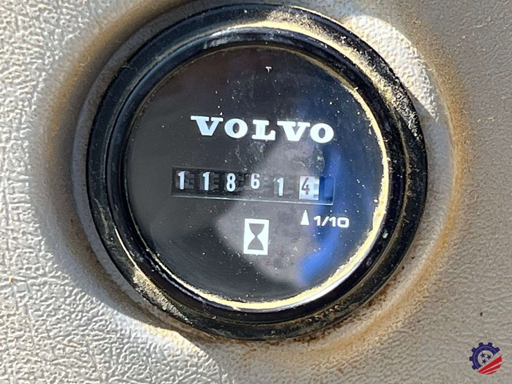 2017-volvo-ec300el-image-88