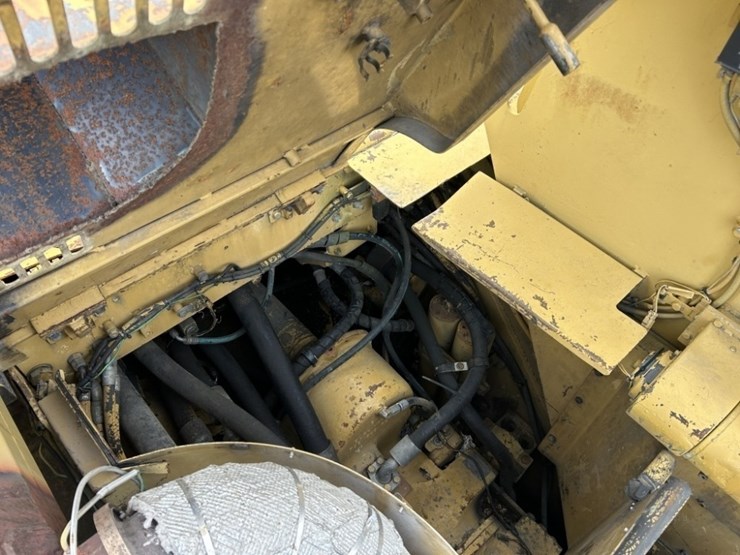 2007-caterpillar-ad55-image-37