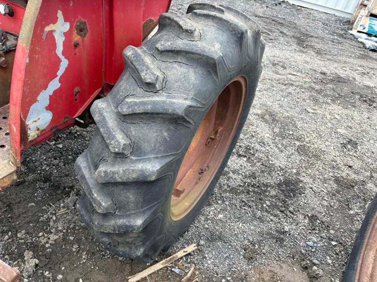 massey-ferguson-1030-image-6