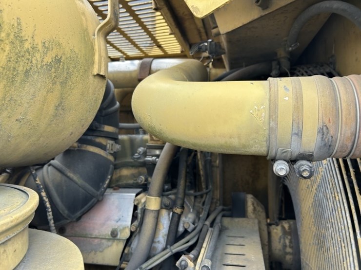 2007-caterpillar-ad55-image-46