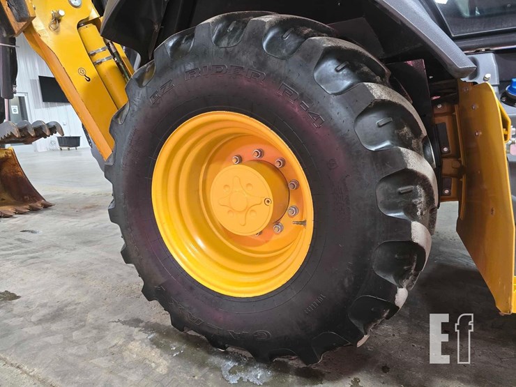 2023-deere-320-p-tier-image-28