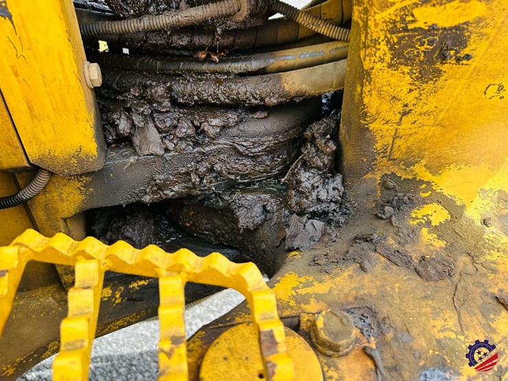 2008-komatsu-pc78mr-6-image-28