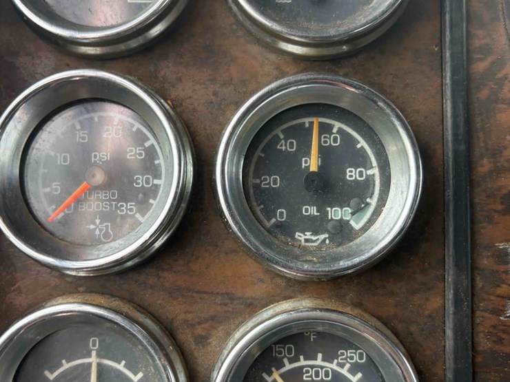 1998-kenworth-t800-image-20