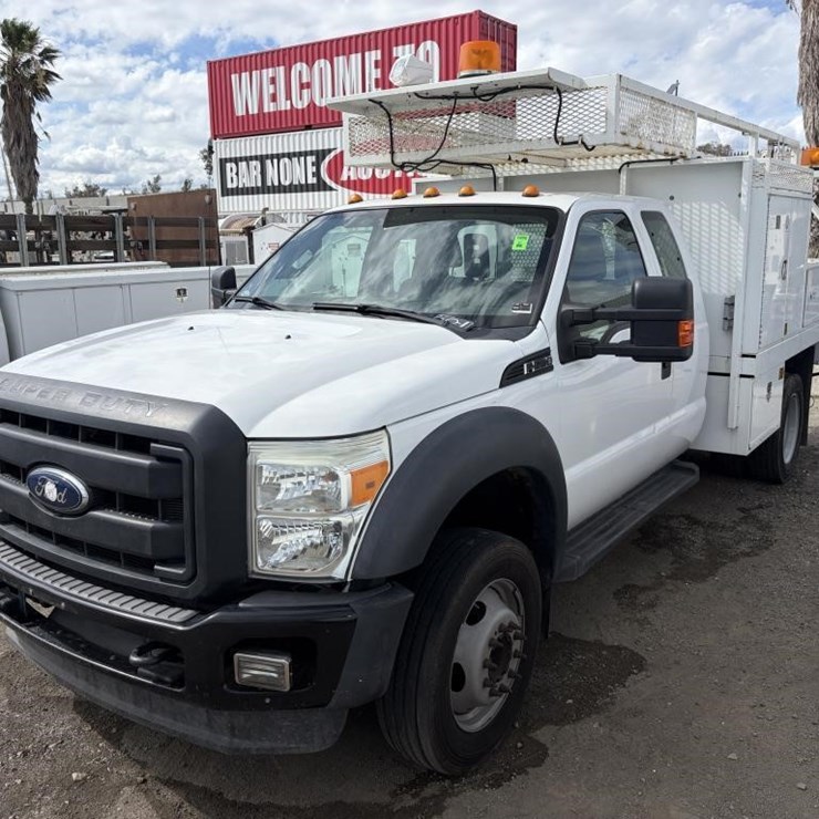 2015 FORD F550