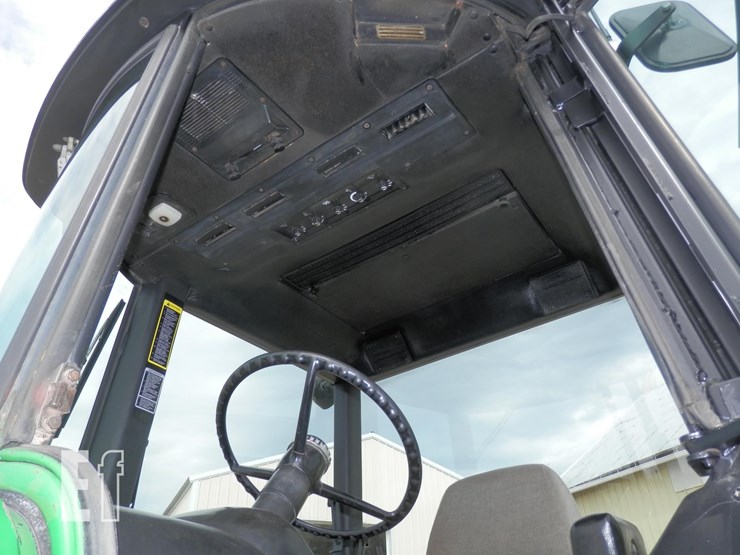 john-deere-4240-image-13