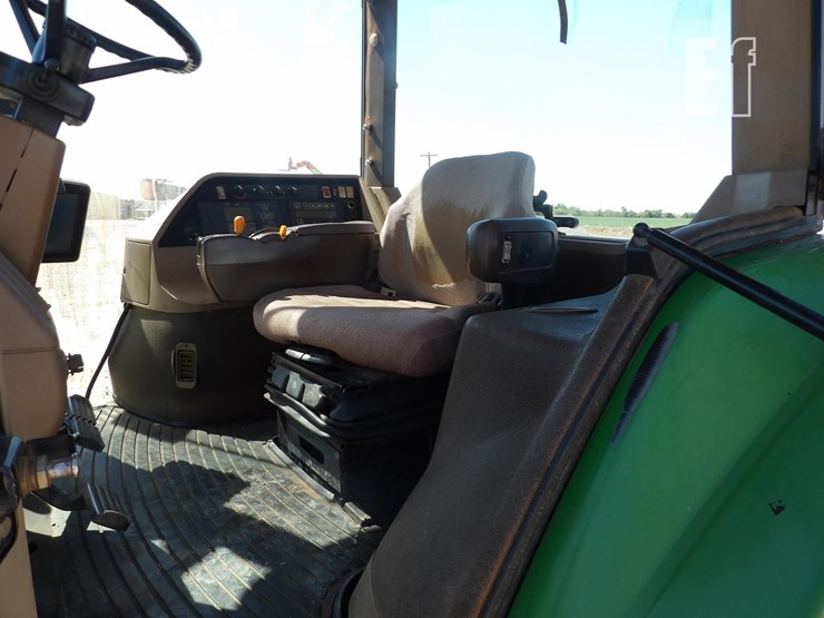 john-deere-8220-image-18