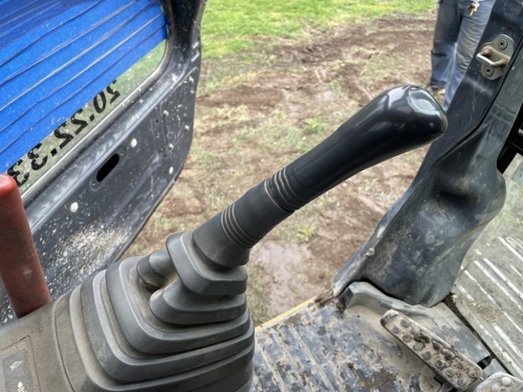 2007-deere-160c-lc-image-32