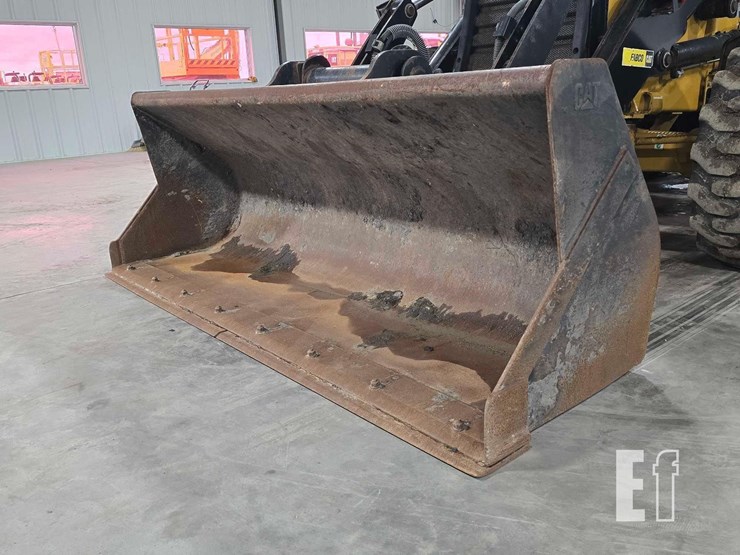 2005-caterpillar-420d-it-image-9