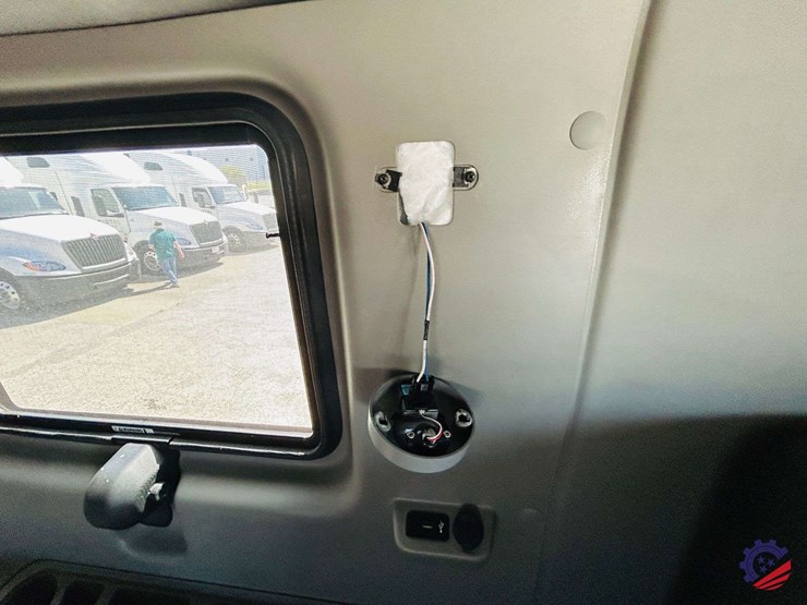 2024-international-lt62f-t/a-truck-tractor-image-94