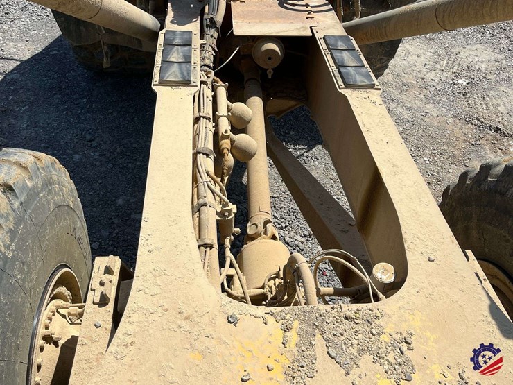 2012-volvo-a40f-image-61