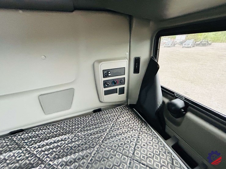 2024-international-lt62f-t/a-truck-tractor-image-90